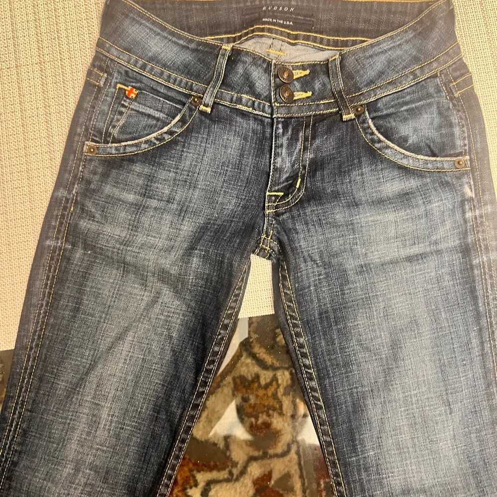 Hudson Jeans Women's Boot Cut in Dark Blue, size 24/29 , low rise